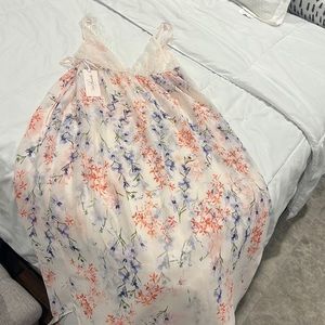 Long floral lace night slip